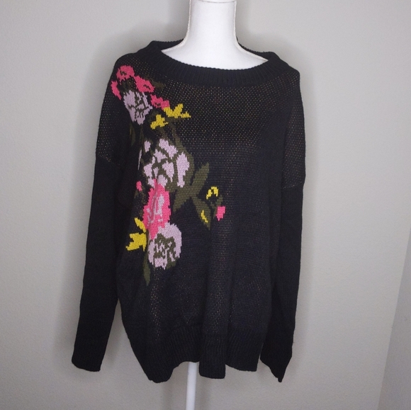 Umgee USA Black Floral Sweater Women’s Large | Lace-Up Back Long Sleeve Top - Picture 4 of 10